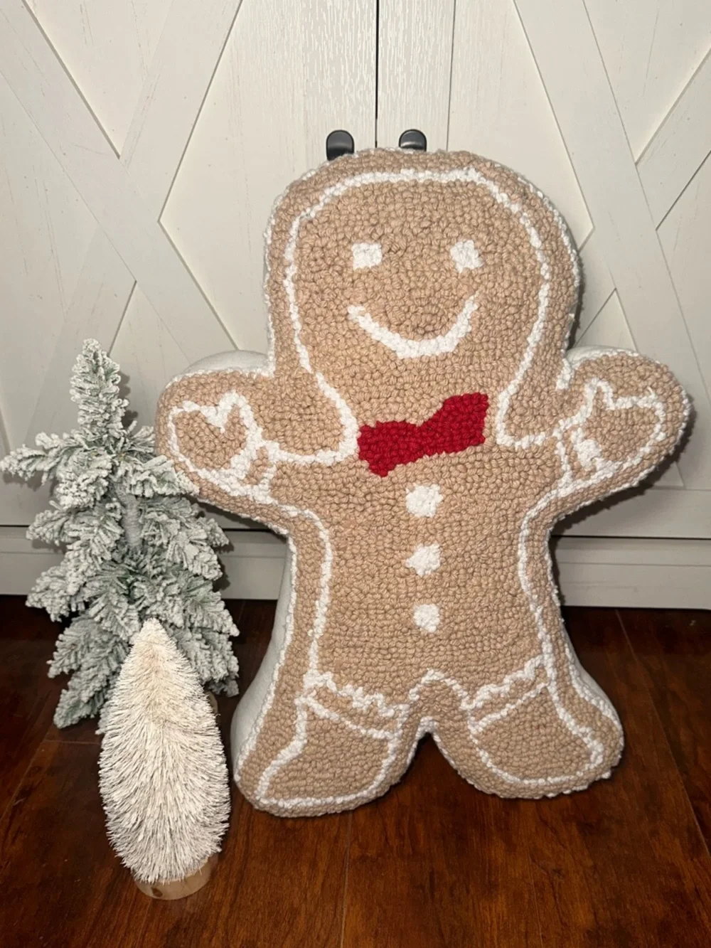 Gingerbread Man Plush Holiday Decorative Pillow